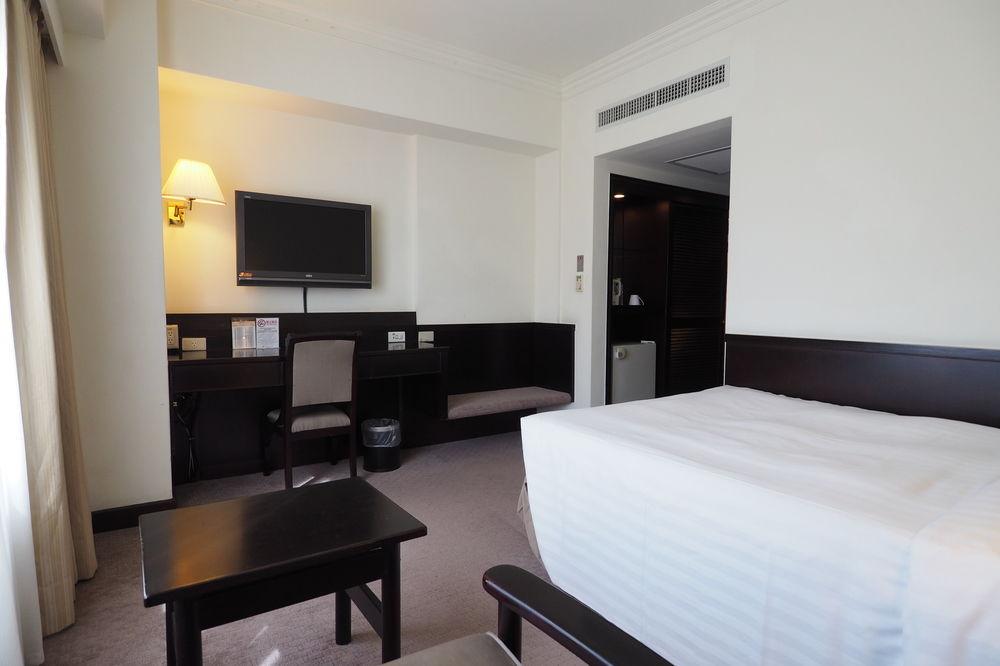 גאושיונג Hotel Kingdom מראה חיצוני תמונה