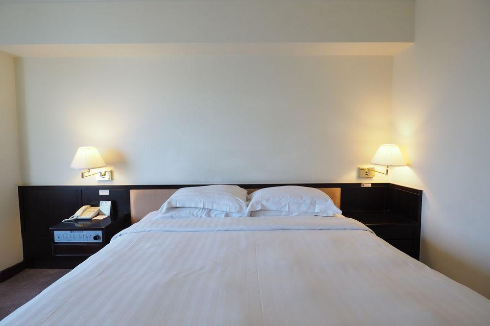 גאושיונג Hotel Kingdom מראה חיצוני תמונה