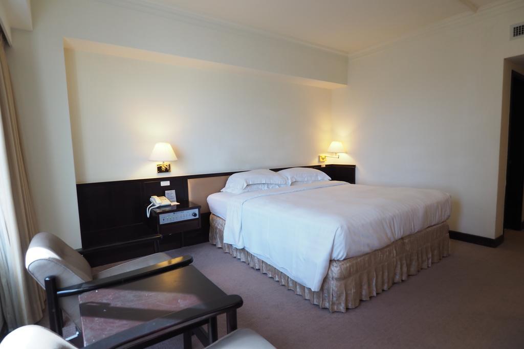 גאושיונג Hotel Kingdom מראה חיצוני תמונה