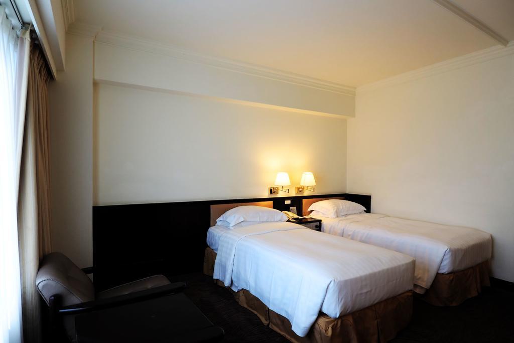 גאושיונג Hotel Kingdom מראה חיצוני תמונה